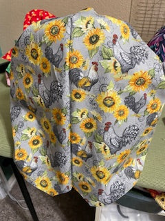 ANIMALS_Chickens and Sunflowers (FLORAL)