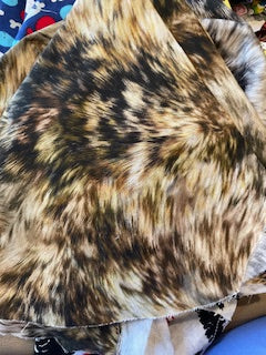 ANIMAL_Brown furr CLEARANCE