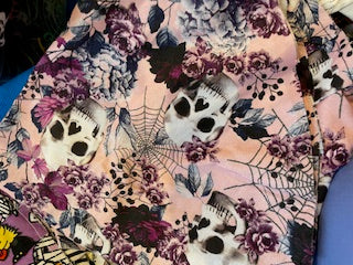 HALLOWEEN_SKULLS PINK WITH Flowers Halloween Scrub Hat