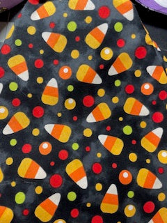 HALLOWEEN_Candy Corn with multicolor dots