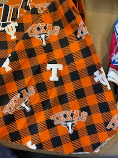 SPORTS_University of Tecas Plaid