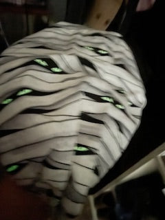 HALLOWEEN_GLOW IN THE DARK Mummy Eyes (and I can do name in glow in the dark thread)