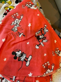 CARTOON_Mickey on Red